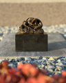Bronzová socha milenky 2