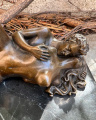 Erotická bronzová soška - sex - nahá žena a muž 2