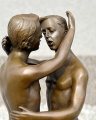 Erotické bronzová soška nahých mužů - líbání gayů - LGBT 3