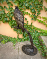 Bronzová socha orla mořského