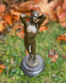 Bronzová socha - Nahý muž