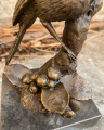 Socha Kardinální pták z bronzu