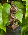 Bronzová socha soška Diomedes popadl Hercules